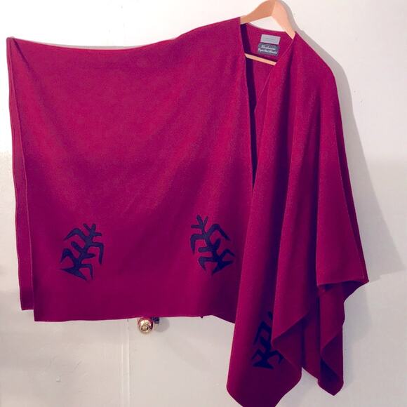 Tammy Beauvais Mohawk Nation Red Cashmere Wool Cape. OS - Picture 7 of 10